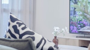 Interior - KozyGuru | Box Hill | Chic and Close to It All (Box Hill)