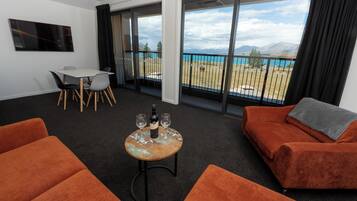 Apartment, 2 Schlafzimmer (2x king beds) | Wohnbereich