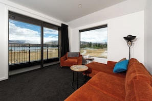 Apartment 2 - 2 bedrooms (2x king beds) | Living area - Lot 7 - Studios & Apartments (Lake Tekapo)
