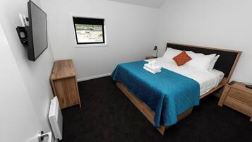 Apartment 2 - 2 bedrooms (2x king beds) | Free WiFi