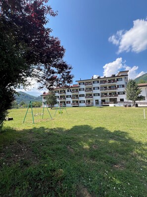 View from property - Hotel Verdeneve (Opi)