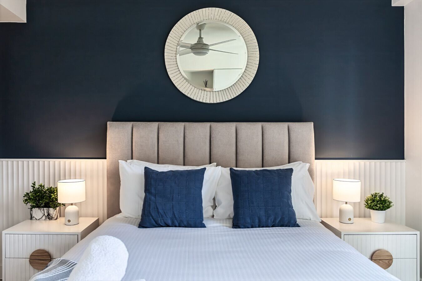 2 soverom, strykejern/-brett, reiseseng for barn og wi-fi (inkludert)