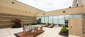 Hope Hotel & Conference Center