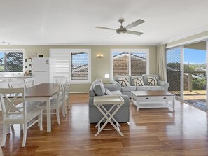 Apartment | Living room