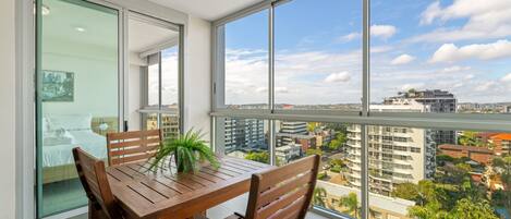 Huoneisto | Ruokailu