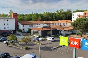 Free self-parking - ibis budget Montauban Les Chaumes (Montauban)