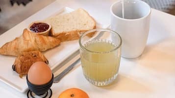 Déjeuner servi en supplément