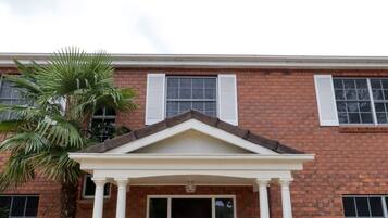 Apartment | Exterior