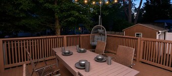 Cozy Beds w/ Parking & Laundry Near RU/RWJ/Train