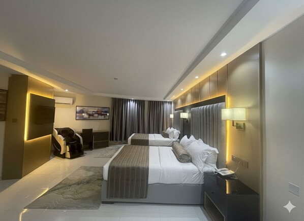 ラグジュアリー ツインルーム | デスク、ノートパソコン用作業スペース、WiFi (無料)