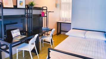 Standard Double Bed Room | Desk, blackout drapes, WiFi (free), bed sheets