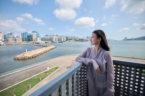 Runway 1331 - Enlight Youth Hostel