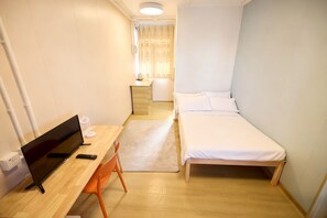 標準雙人房, 城市景 | 防敏寢具、書桌、手提電腦工作空間、遮�光窗簾/窗簾