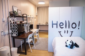 Standard Twin Room, City View | Hypo-allergenic bedding, desk, laptop workspace, blackout drapes - Runway 1331 - Enlight (Kowloon)