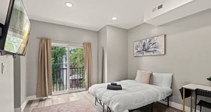 The Chic Haven 2-bedroom apartment in peaceful Philadelphia with AC near Zoo