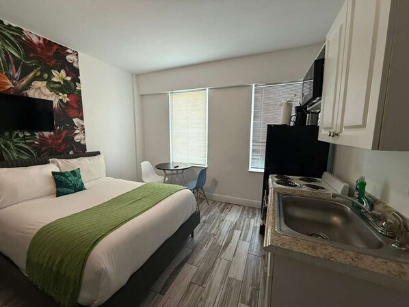 Suite estudio básica, vista al río | Wifi gratis