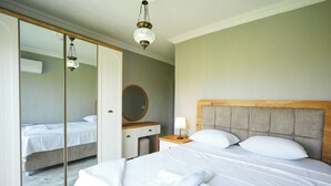 4 bedrooms, free WiFi, bed sheets - To Have a Peacefull Holidat in Dalyan Villa Zumra2 (Ortaca)