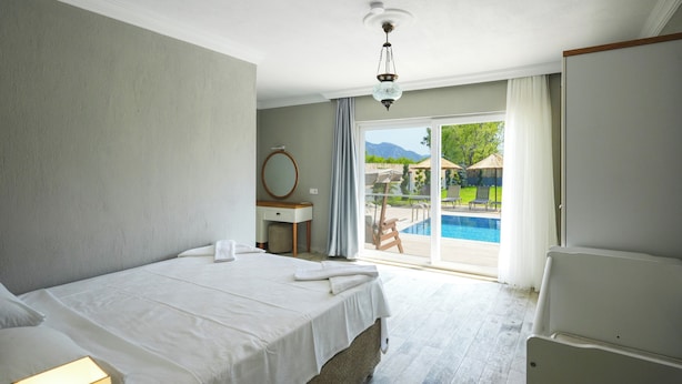 4 bedrooms, free WiFi, bed sheets - To Have a Peacefull Holidat in Dalyan Villa Zumra2 (Ortaca)