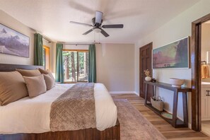 Desk, WiFi, bed sheets