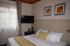 1 bedroom, desk, iron/ironing board, free WiFi