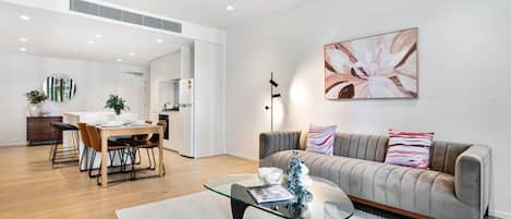 Apartment | Living area