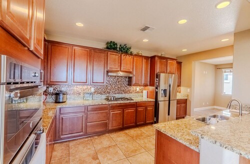 Sierra Vista Retreat — your family-friendly Reno–Tahoe getaway!