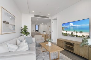 Apartment | Living room - Bright 1-bedroom Escape With Private BBQ (Perth)