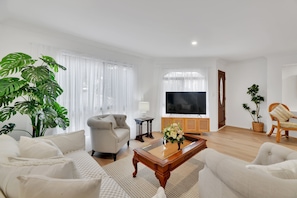 Apartment | Living area