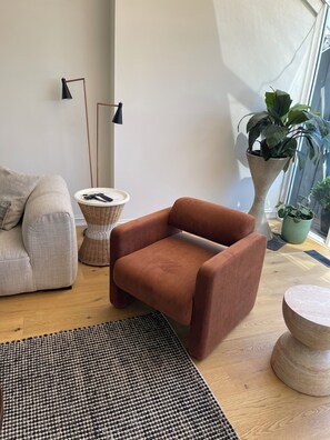 Smart TV, books - Stylish Victorian Terrace
Close to beach and city Casino South Melbourne Market (Middle Park)