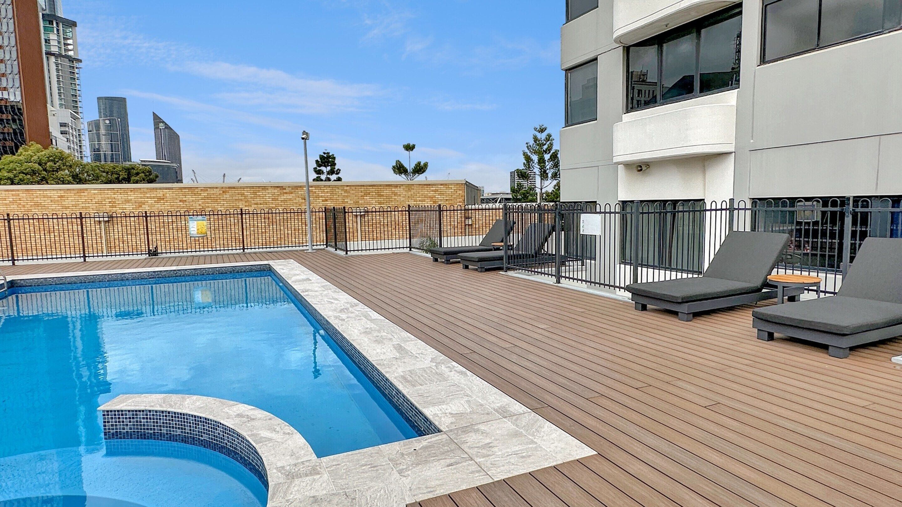 Apartment | Pool | Outdoor pool