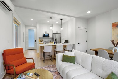 M Avenue House, steps from shops, dining, and arts