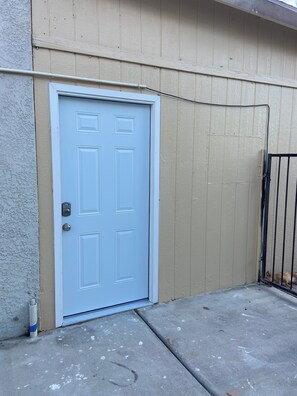 Exterior detail - Jennis Home (Las Vegas)