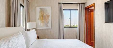 Apartment, 1 Bedroom, Private Pool, City View | 1 bedroom
