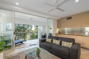 تلفزيون ذكي