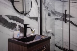 تجهيزات دش، مناشف