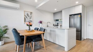 Ảnh chưa phân loại, 3 trong số 13 ảnh, nút