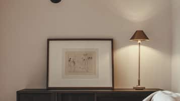 Habitación clásica doble, vistas a la montaña | Escritorio, espacio para trabajar con un portátil, cortinas opacas