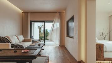 Kamar Double Comfort, pemandangan gunung | Meja kerja, ruang kerja ramah laptop, dan tirai kedap cahaya