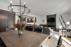 Dining - The Pines at Sunday River 09 (Newry)