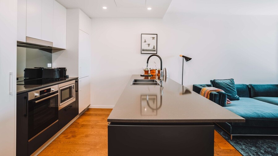 Perfect Located 1-bed With Great Views