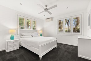 Apartment | 3 Schlafzimmer, laptopgeeigneter Arbeitsplatz, Bügeleisen/Bügelbrett