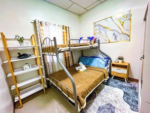 House, 2 Bedrooms, Smoking