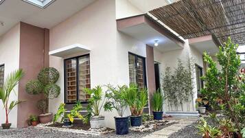 House, 2 Bedrooms, Smoking | Exterior