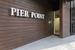 Apartment | Reception