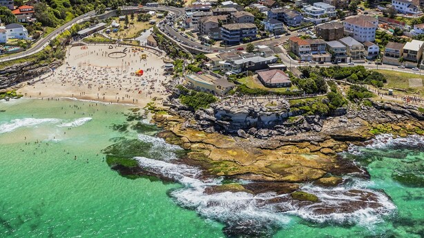 Apartment | Exterior - Bronte Beach Coastal Apartment With Ocean View (Sydney)