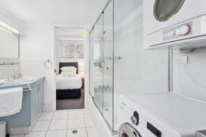 Apartment | Badezimmer