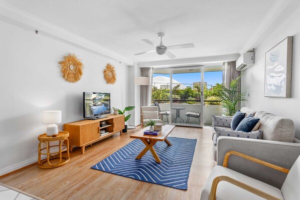 Apartment | Living area