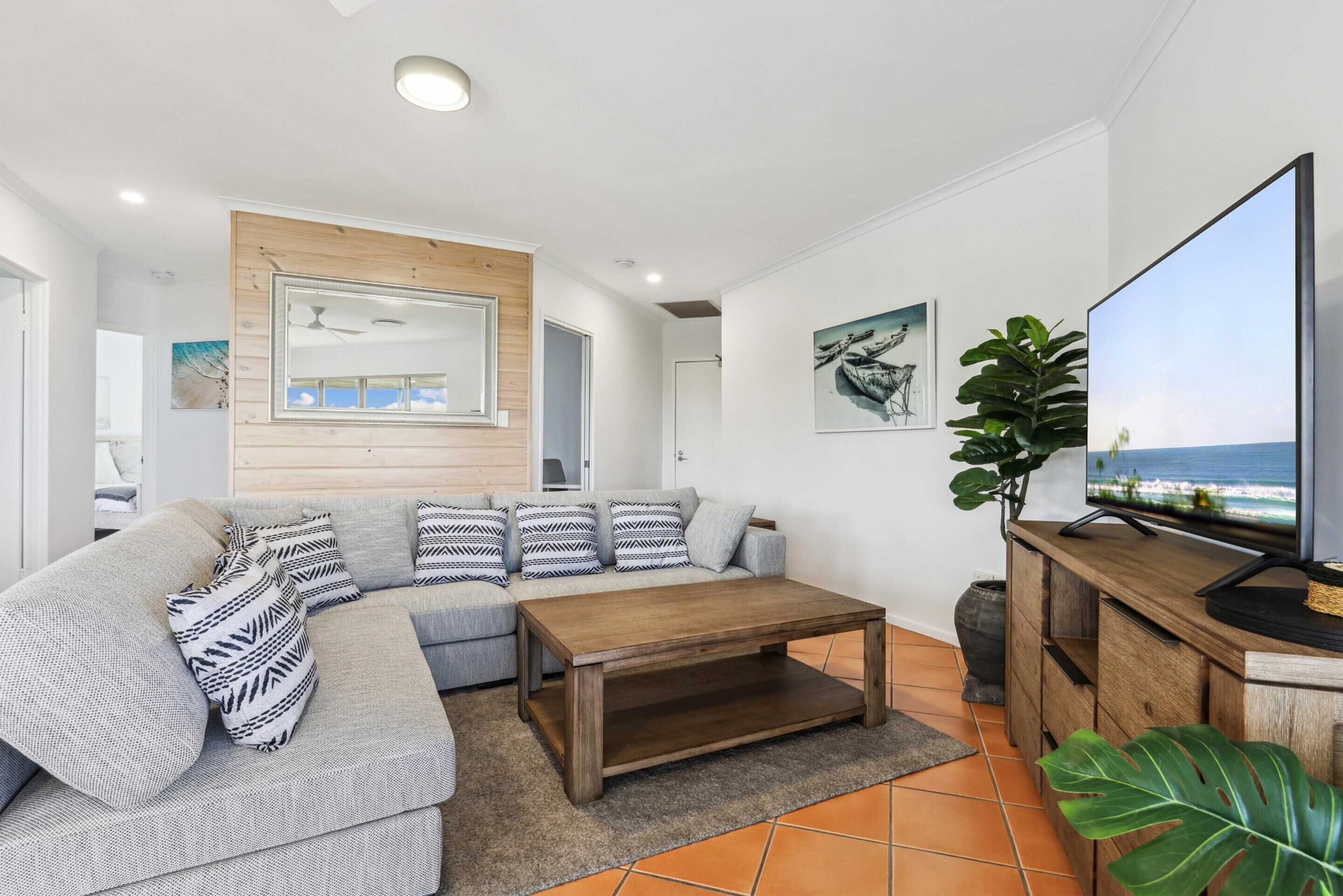 Apartment | Living area