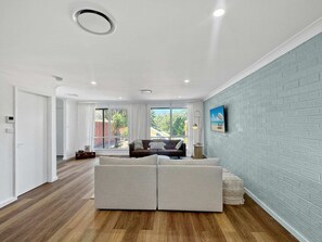 Apartment | Living area