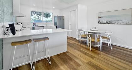 Spacious 2-bed Townhouse With BBQ